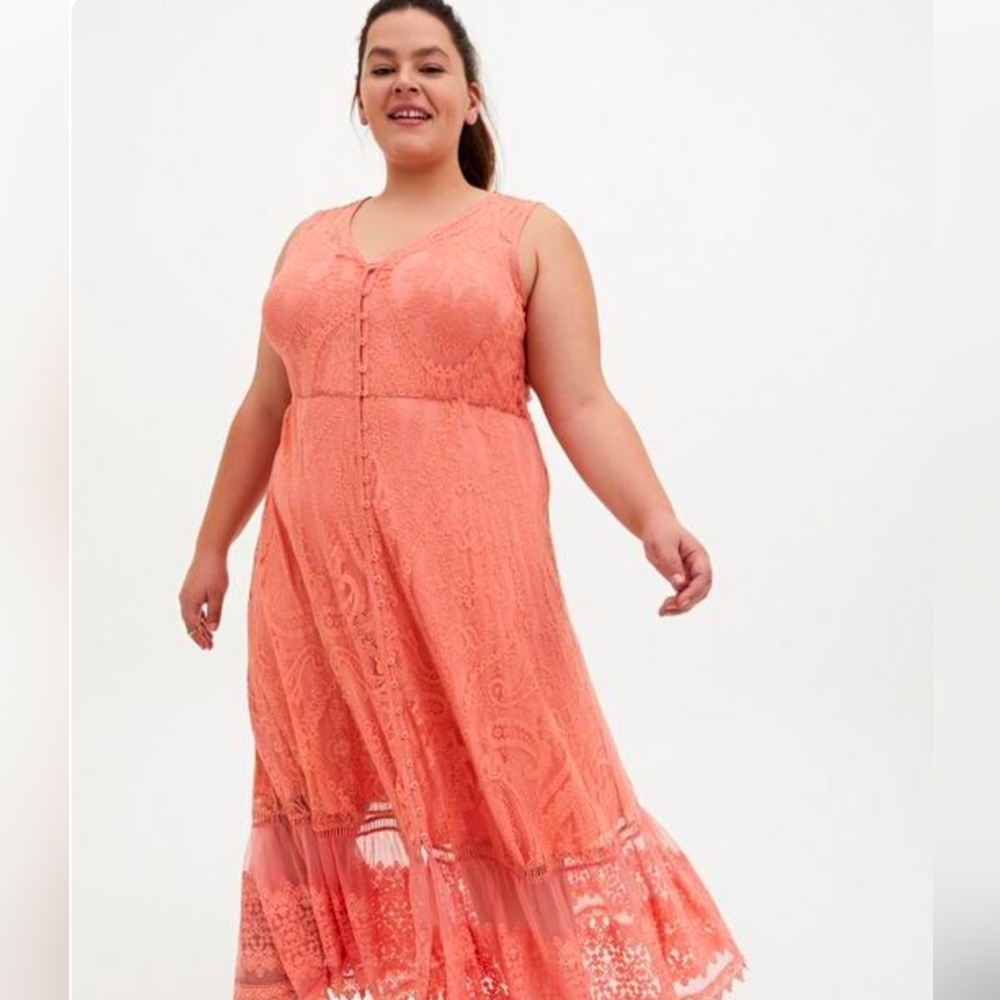 Torrid Coral lace dress with buttons